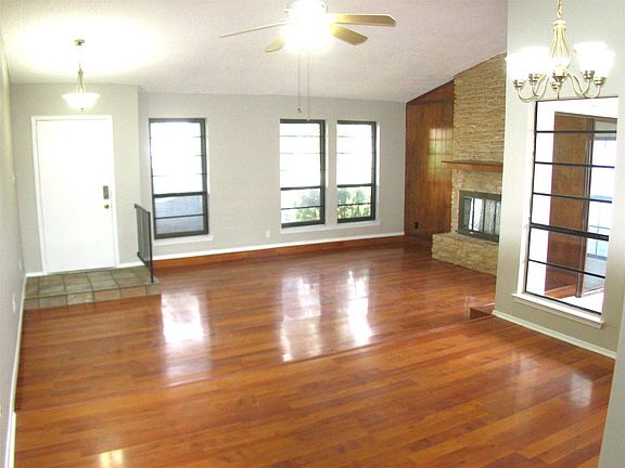 5th image of 504 Greenway Dr