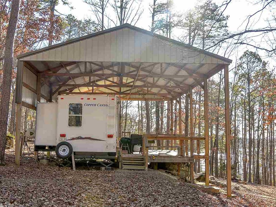 1st image of 130 Lookout Dr