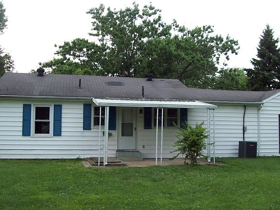 5th image of 161 Willard Ave