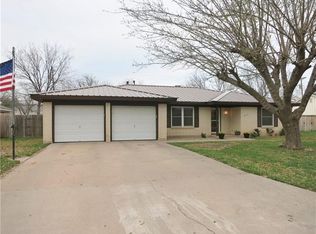 2926 Arrowhead Dr, Abilene, TX 79606