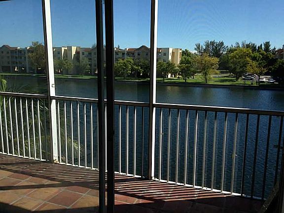 3rd image of 21133 SW 85th Ave APT 301