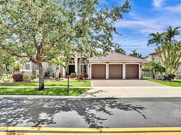 5th image of 1261 NW 137th Ave