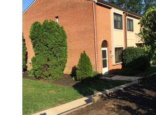 801 Valley Dr, West Chester, PA 19382