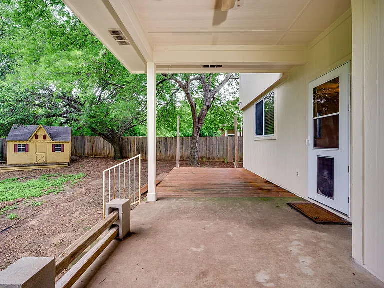 1112 Sundrop Pl — Photo 39