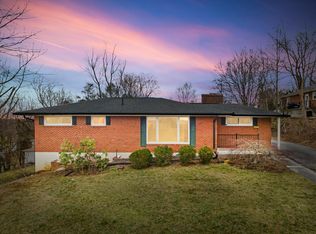 100 9th Ave, Radford, VA 24141