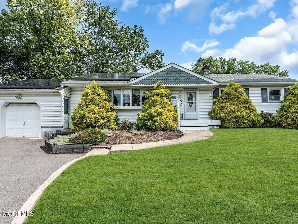 1st image of 15 Lake Drive