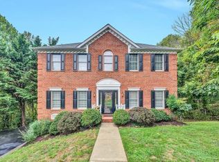 7544 Autumn Park Dr, Roanoke, VA 24018