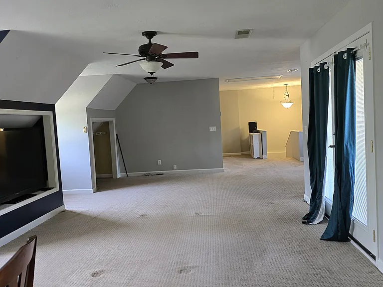 Rachael Cv — Photo 3