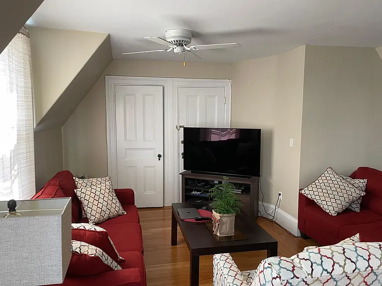 178 S Main St #B — Photo 7