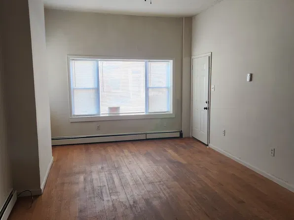 116 W King St #1, York, PA 17401