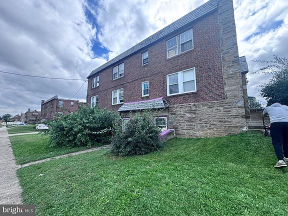 4th image of 3301 Chippendale St