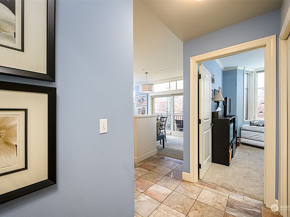4th image of 1101 McKenzie #205