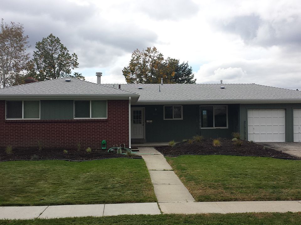 2nd image of 398 E Hillside Dr