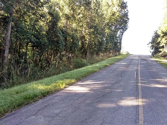 4th image of 119 Shana Dr