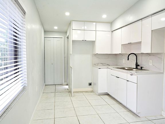 4th image of 14135 NW 22nd Place