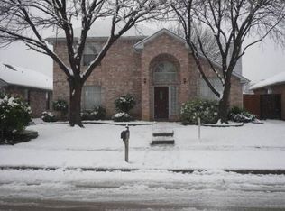 2305 Silverthorn Ln, Flower Mound, TX 75028