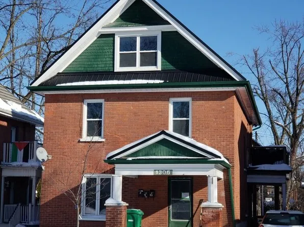 1306 Monaghan Rd, Peterborough, ON K9J 5M1