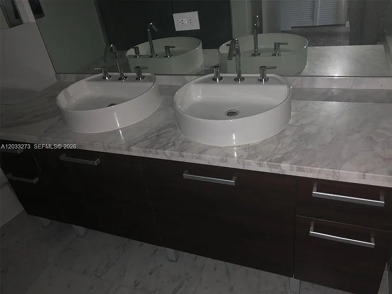 253 NE 2nd St #509 — Photo 18