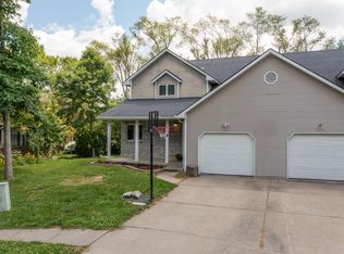 204 Cornerstone Ct, Columbia, MO 65203