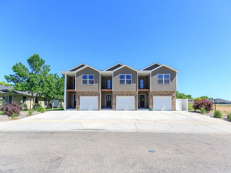 3350 Crater Lake Ave #A — Photo 40