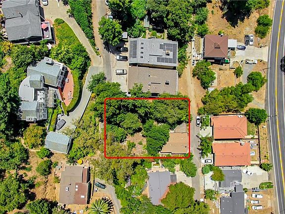4th image of 1643 Low Ln