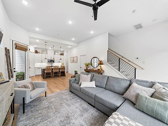 5th image of 9018 Wellspring Dr