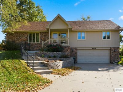 9525 Burdette Cir, Omaha, NE, 68134