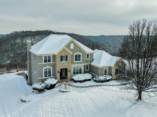 2316 Pinnacle Ct, Hebron, KY 41048