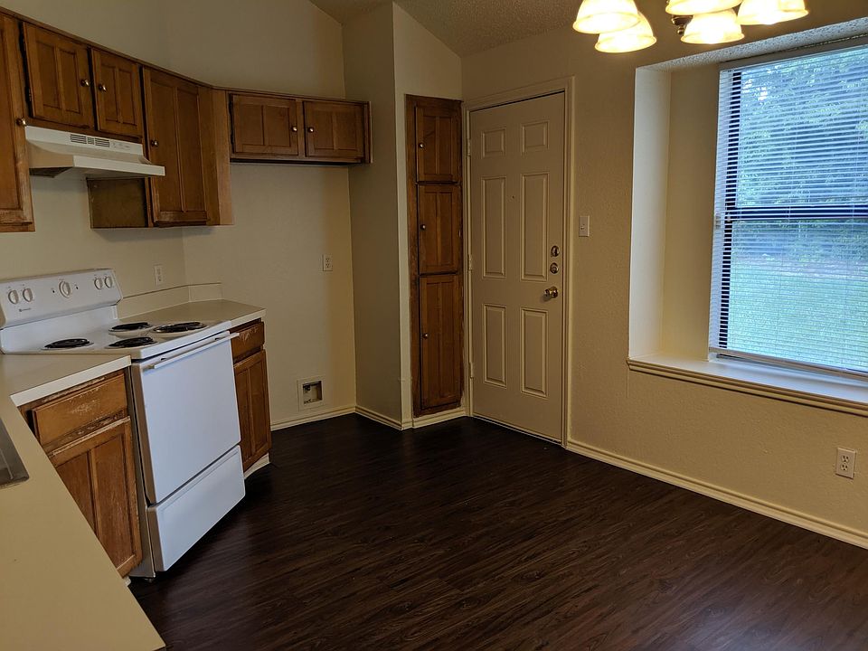 1st image of 5108 Winterberry Ct