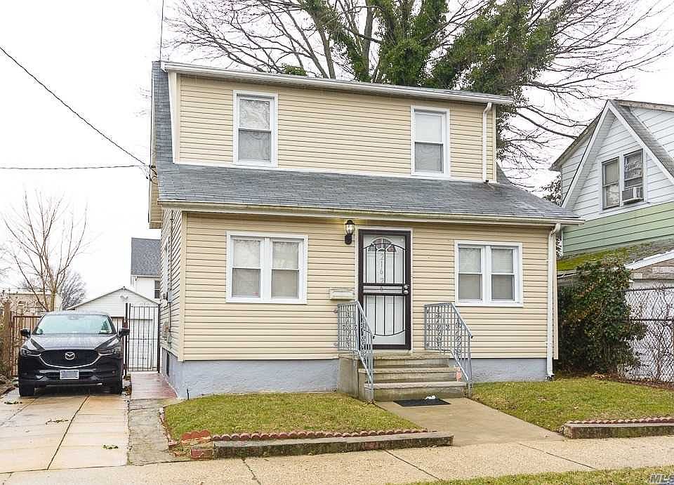 1st image of 216-26 131 Ave