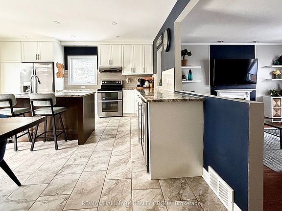 5th image of 2168 Boyer Rd