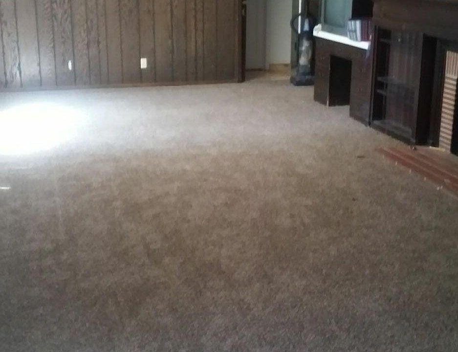 2nd image of 5322 E Huntington Ave