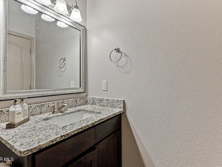 3635 Morgan Bay St — Photo 16