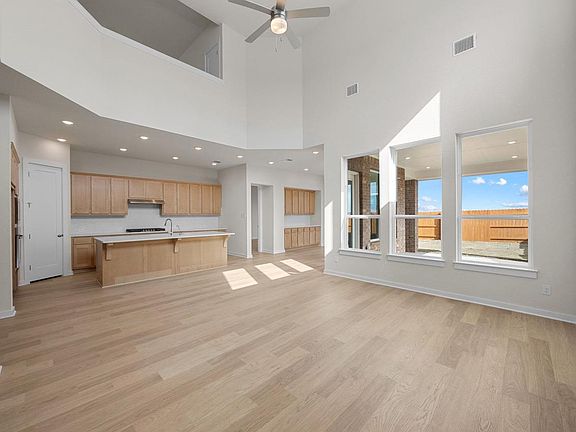 7th image of this home