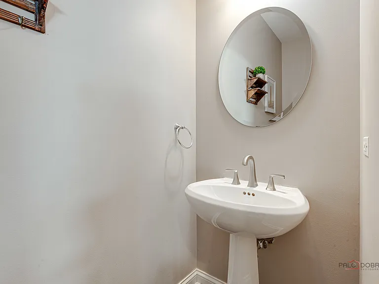 2460 Violet St #2460 — Photo 13