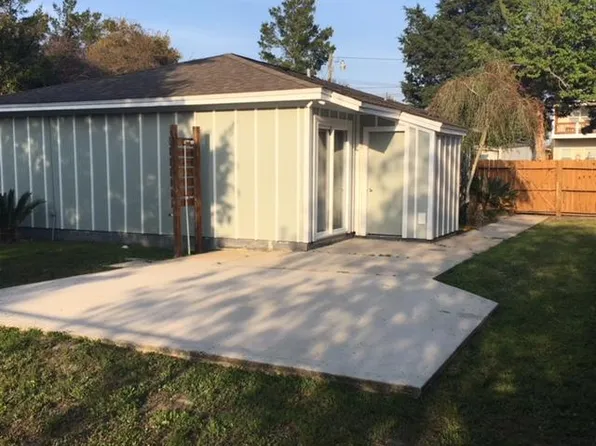 315 Twin Lakes Dr, Panama City Beach, FL 32413