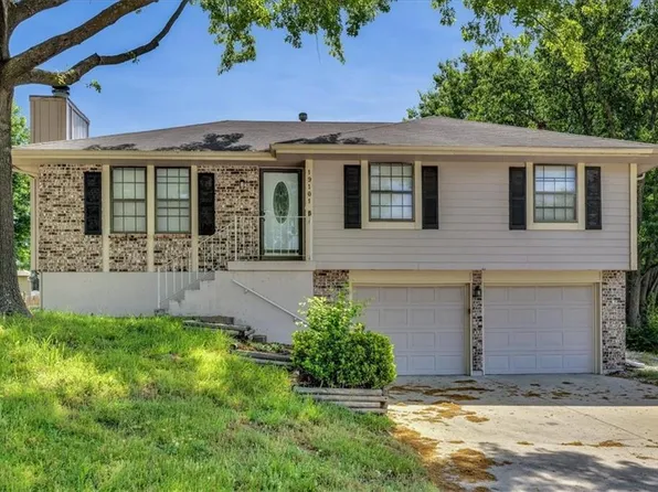 19101 E 12th Terrace Ct N, Independence, MO 64056