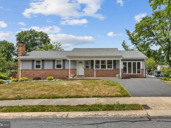 117 Oxford Dr, Lititz, PA 17543