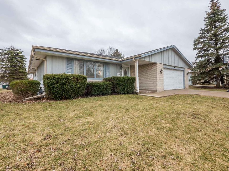2nd image of 5338 Mulberry Dr