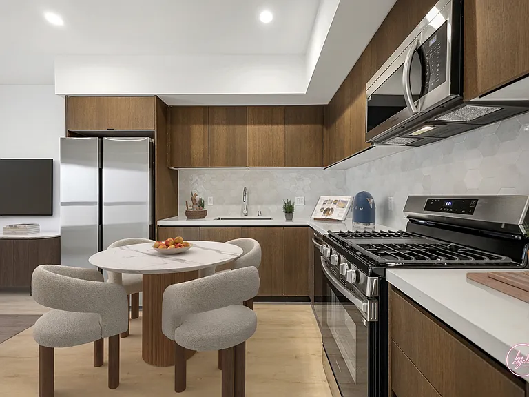 Open-Concept Kitchen with Stainless-Steel Appliances - Dylan Floor Plan