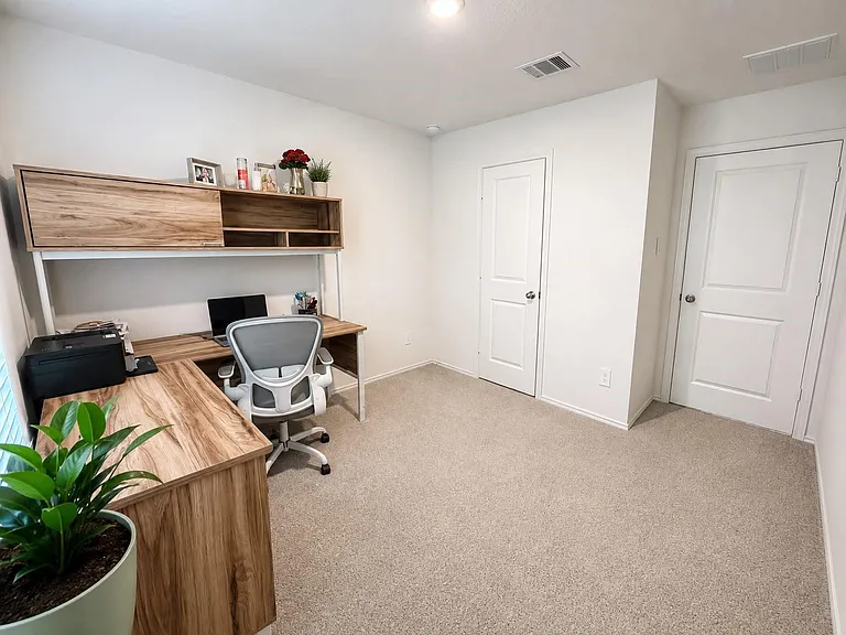 4243 Brinkworth Dr — Photo 11
