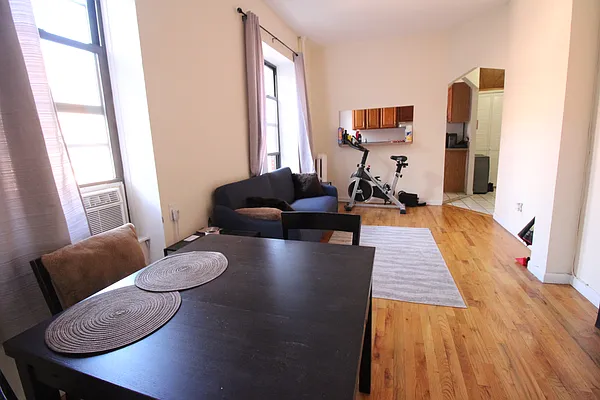 Rented by Luxor Homes & Investment Realty | media 16