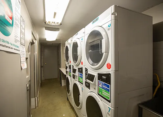 Rented by SERHANT. | media 8