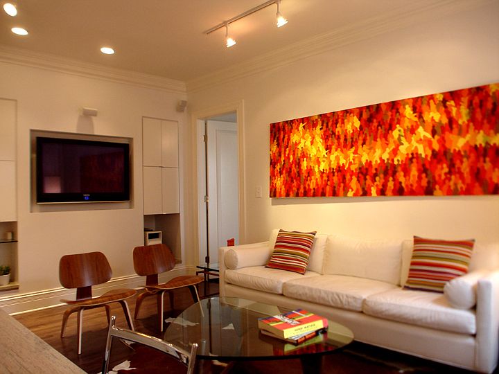 1st image of 2026 N Burling St APT 307