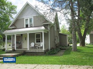325 Wilson St, Amherst, WI 54406