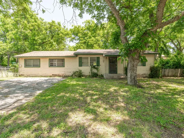 291 N Dale Ave, Stephenville, TX 76401