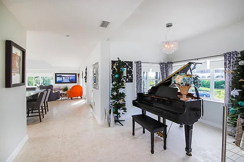 130 Green Dolphin Dr Photo 1