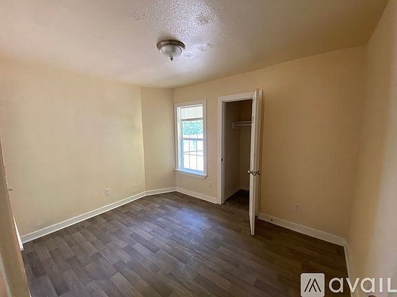 3rd image of 115 Chicago Blvd #102
