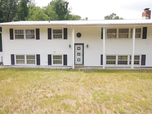 6 Smith Road, Mechanicville, NY 12118