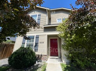 8228 W Mojave Dr, Boise, ID 83709